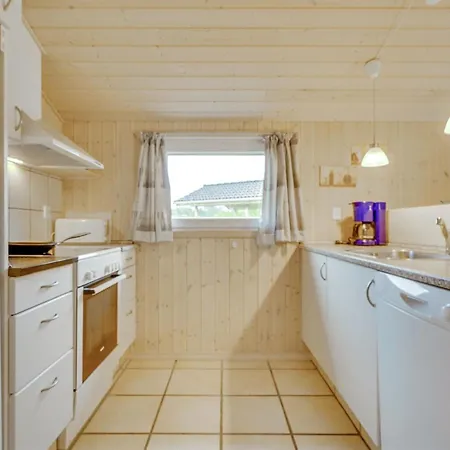 Aviaja - 12km From The Sea By Interhome